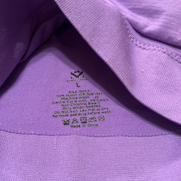 Women's Lavender Racerback sports Bra with padding Sz L - Picture 4 of 4